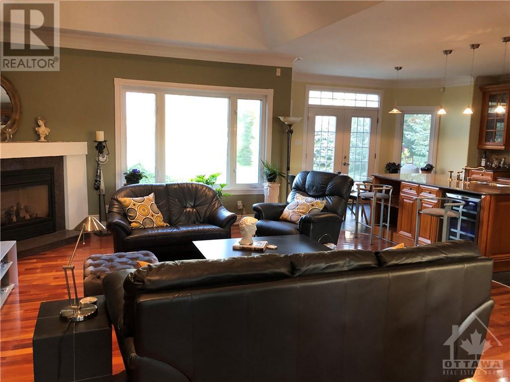 6750 Lakes Park Drive, Ottawa, Ontario  K4P 1M6 - Photo 6 - 1359857