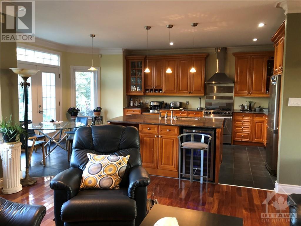 6750 Lakes Park Drive, Ottawa, Ontario  K4P 1M6 - Photo 7 - 1359857