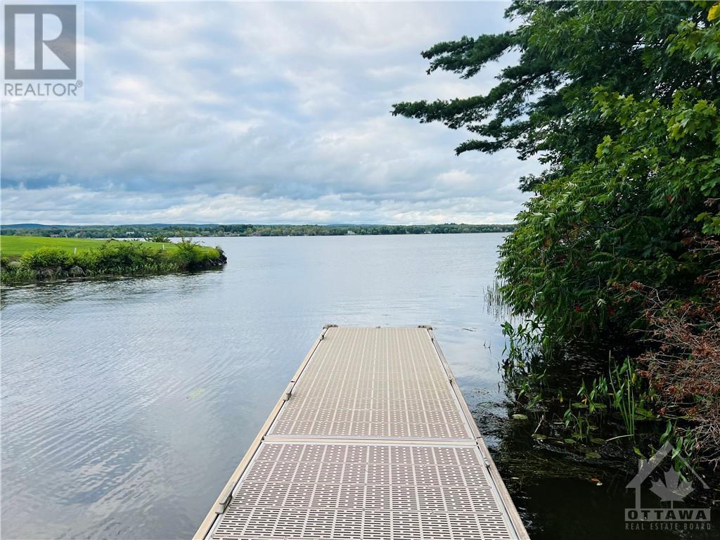 3465 Front Road, Hawkesbury, Ontario  K6A 2R2 - Photo 16 - 1359944