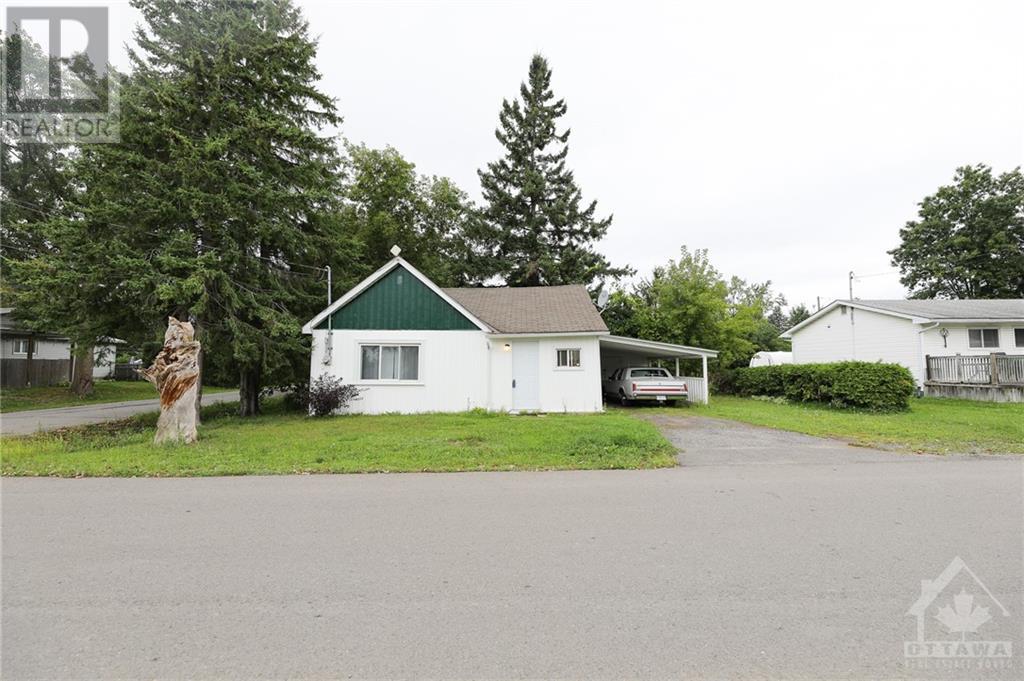 201 George Street E, Kemptville, Ontario  K0G 1J0 - Photo 3 - 1359916