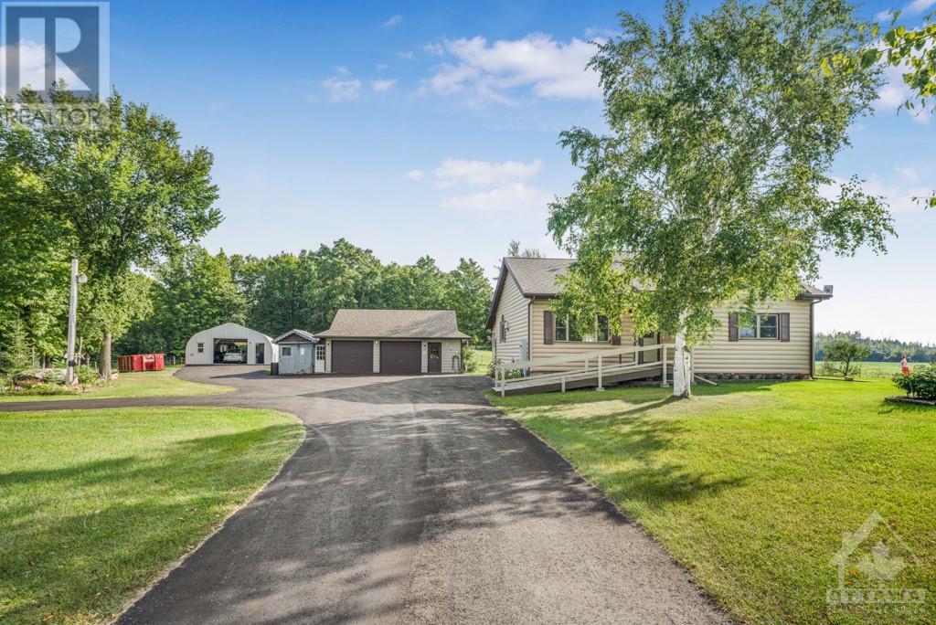 14040 COUNTY 18 ROAD, south stormont, Ontario