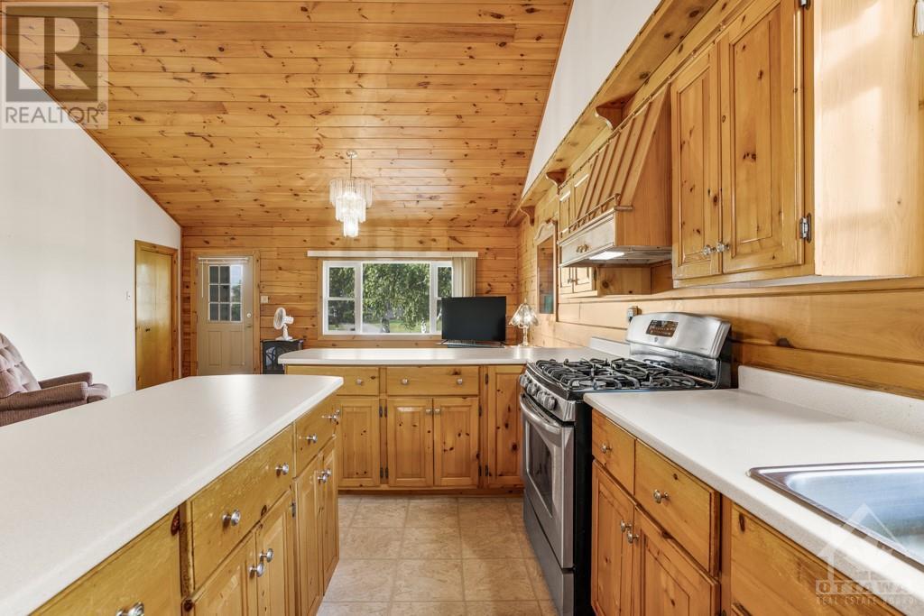 14040 County 18 Road, South Stormont, Ontario  K0C 1M0 - Photo 12 - 1359787
