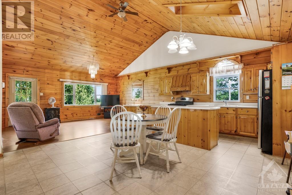 14040 County 18 Road, South Stormont, Ontario  K0C 1M0 - Photo 8 - 1359787