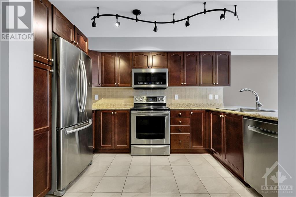 313 Laguna Street, Ottawa, Ontario  K1T 0L1 - Photo 9 - 1358939