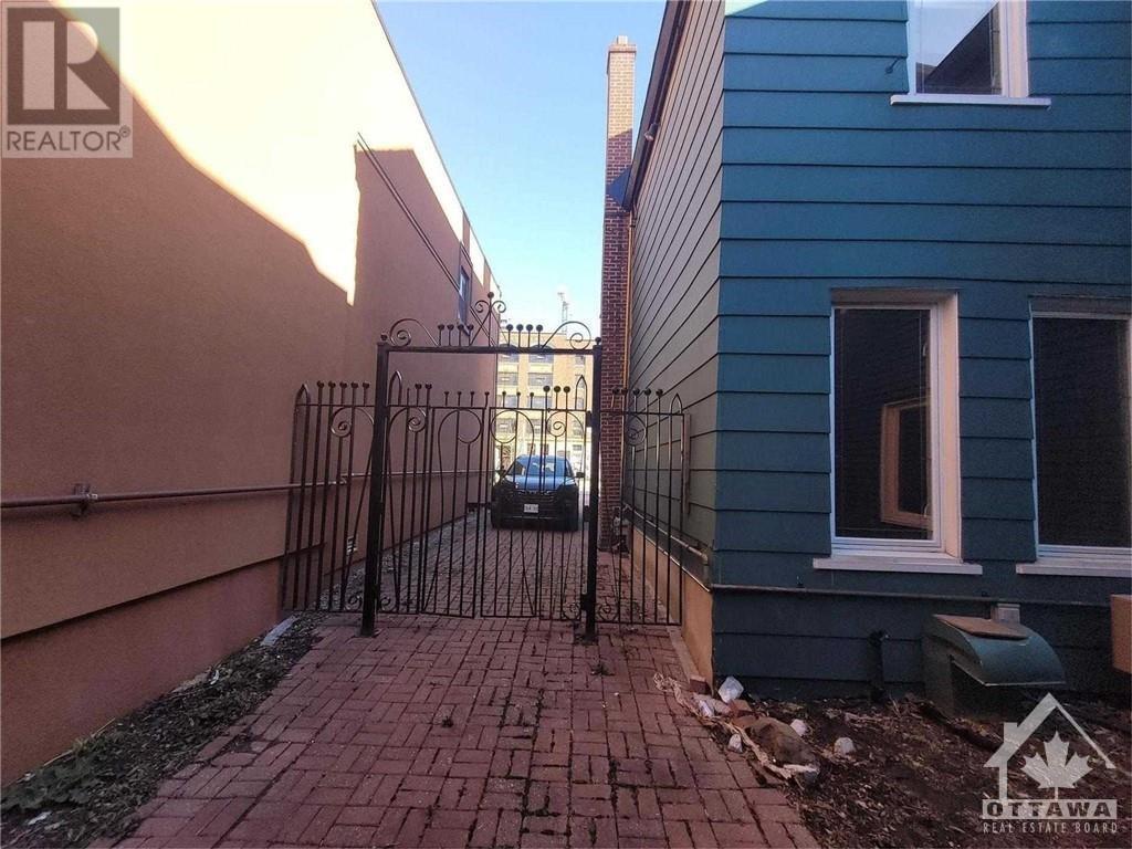 127 York Street, Ottawa, Ontario  K1N 5T4 - Photo 13 - 1360023