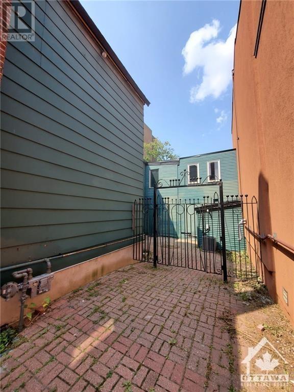 127 York Street, Ottawa, Ontario  K1N 5T4 - Photo 14 - 1360023