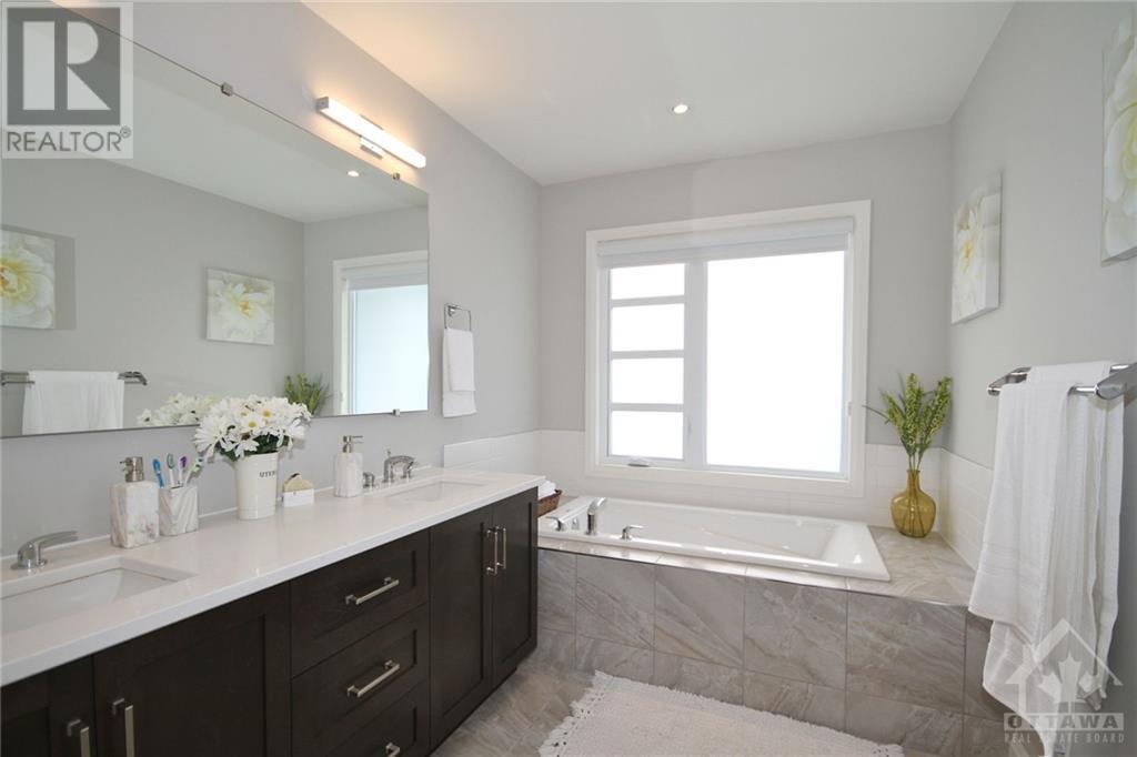 639 Odyssey Way, Ottawa, Ontario  K1T 0T3 - Photo 13 - 1360100