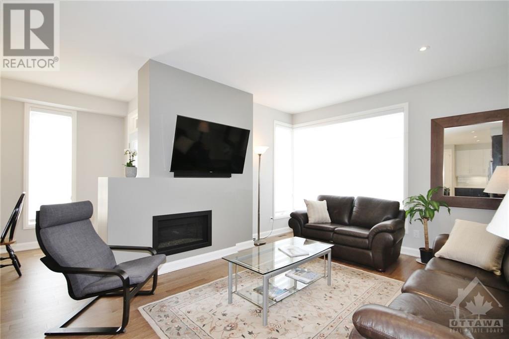 639 Odyssey Way, Ottawa, Ontario  K1T 0T3 - Photo 4 - 1360100