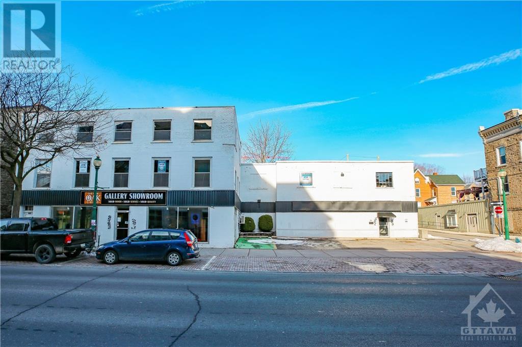 26 KING STREET E, brockville, Ontario