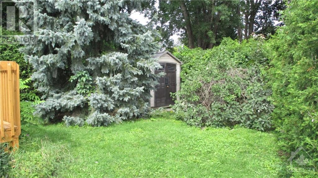 745 Broadview Avenue, Ottawa, Ontario  K2A 2M3 - Photo 24 - 1360205