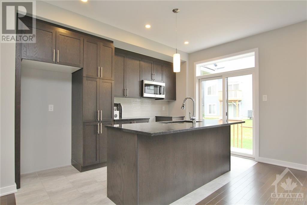 1012 Kijik Crescent, Ottawa, Ontario  K1X 0G9 - Photo 5 - 1353712