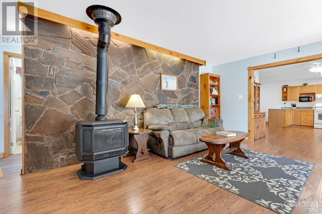 5399 B Ardoch Road, Ardoch, Ontario  K0H 1C0 - Photo 10 - 1359994