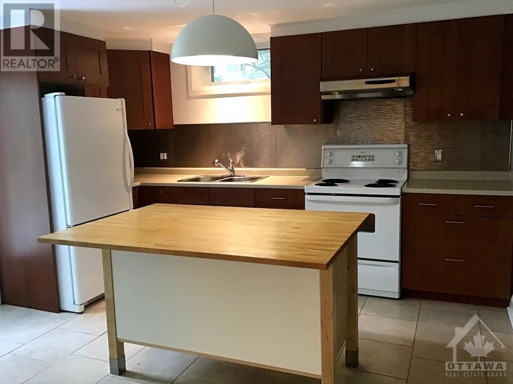 19 Mount Pleasant Avenue Unit#2, Ottawa, Ontario  K1S 0L7 - Photo 4 - 1360326