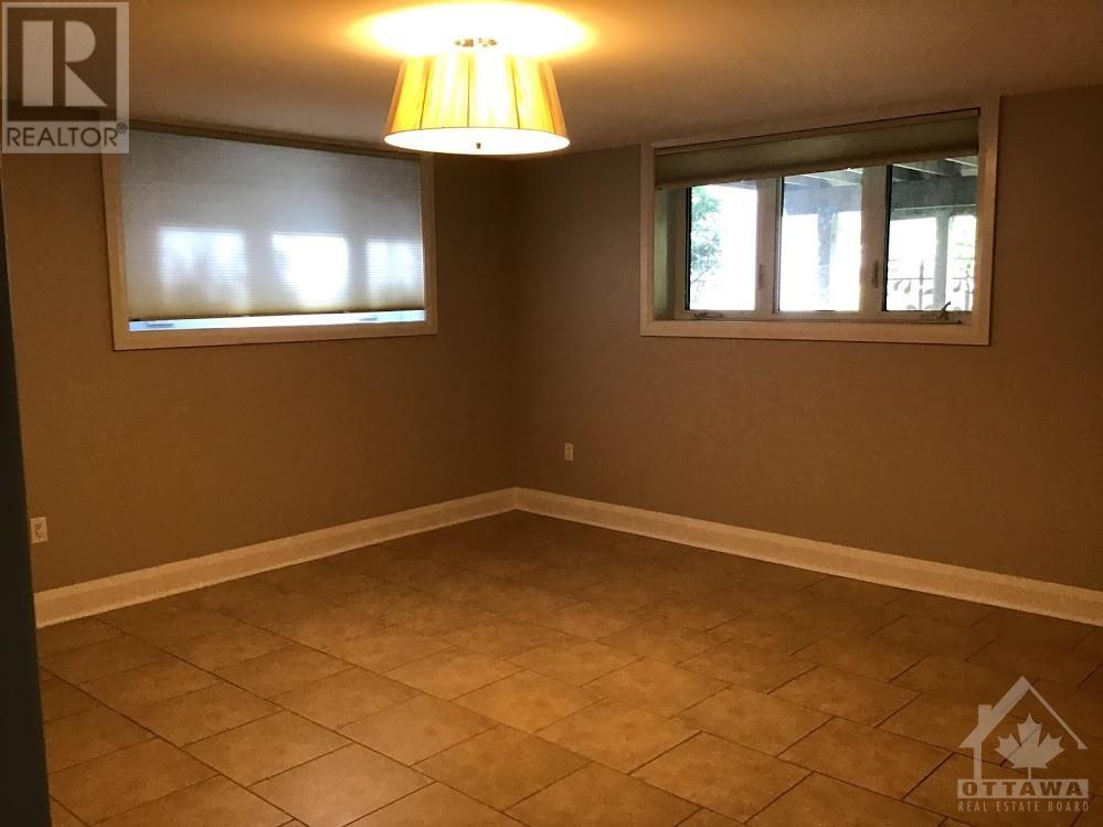19 Mount Pleasant Avenue Unit#2, Ottawa, Ontario  K1S 0L7 - Photo 5 - 1360326