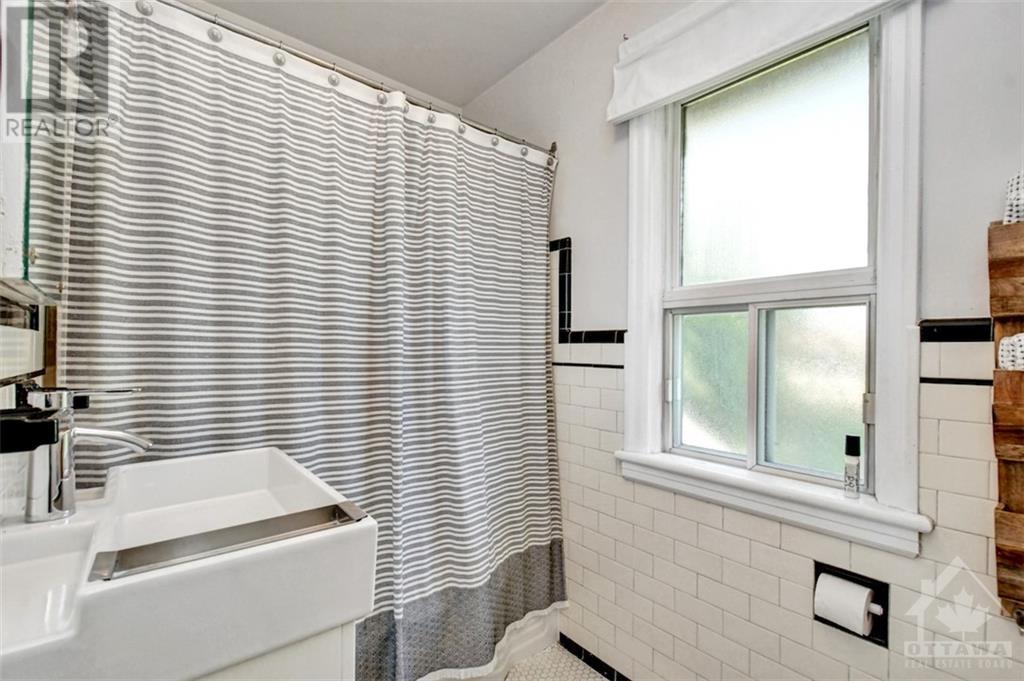 1215 Ridgemont Avenue, Ottawa, Ontario  K1V 6E6 - Photo 14 - 1360393