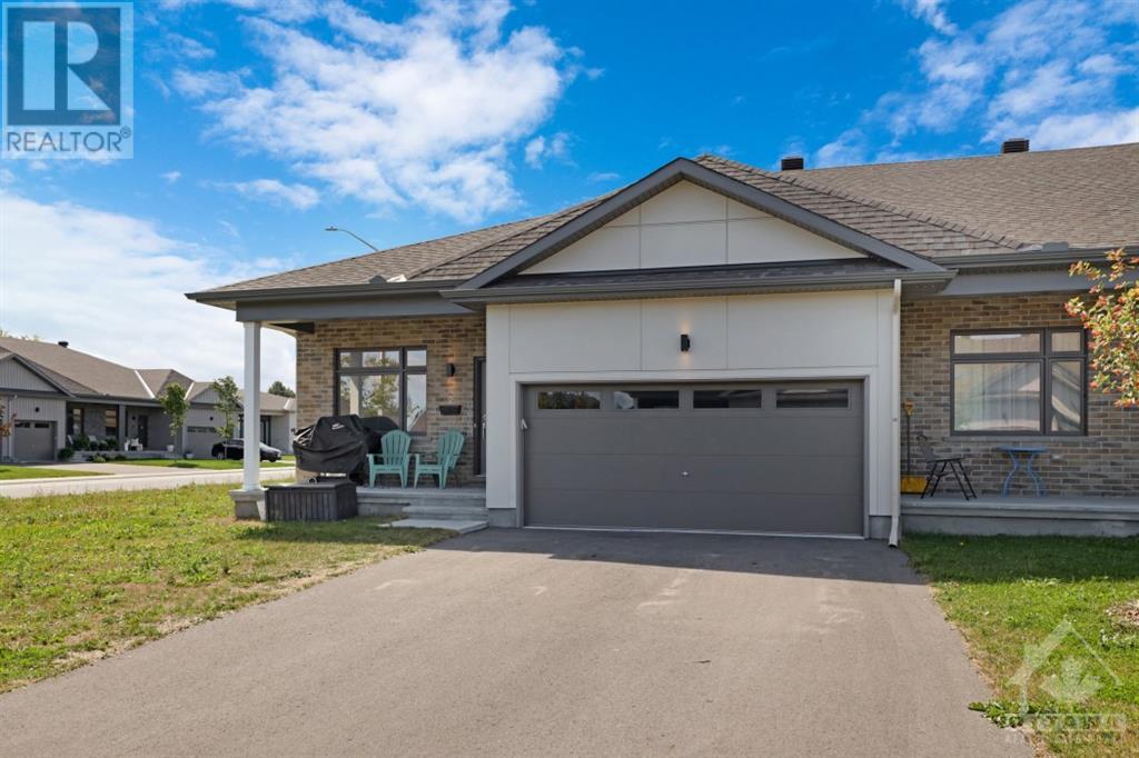2 Conway Tearle Street, Arnprior, Ontario  K7S 3V4 - Photo 3 - 1360097