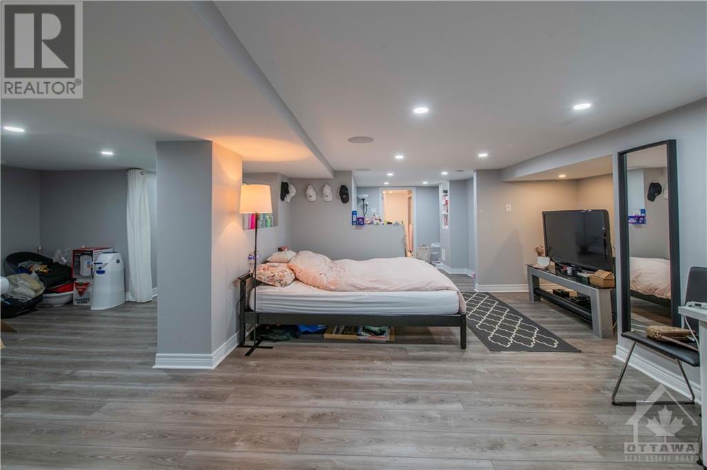 60 Goulburn Avenue, Ottawa, Ontario  K1N 8C8 - Photo 23 - 1359405