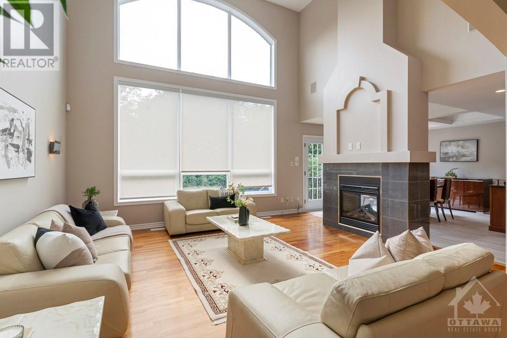 665 Kochar Drive, Ottawa, Ontario  K2C 4H2 - Photo 5 - 1357213