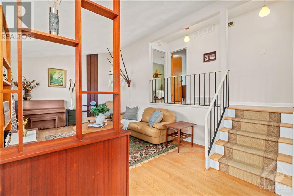 2154 Monteith Street, Ottawa, Ontario  K1G 2V3 - Photo 3 - 1358674
