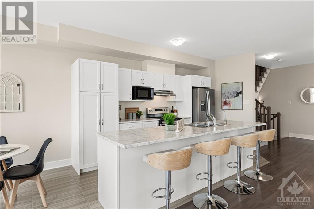 31 Antonakos Drive, Ottawa, Ontario  K7C 0L1 - Photo 7 - 1360522