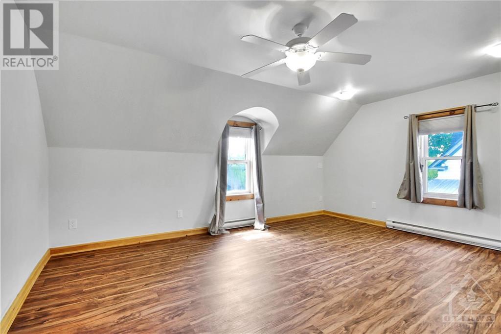 32 Water Street, Oxford Mills, Ontario  K0G 1S0 - Photo 25 - 1360346