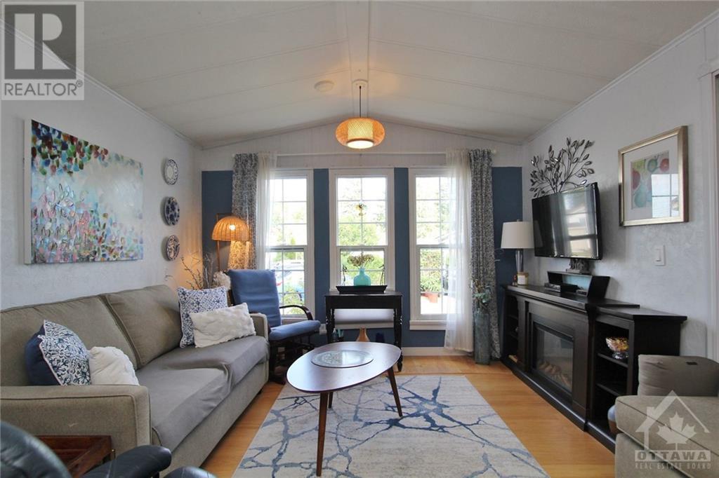 3 Gaby Private, Ashton, Ontario  K0A 1B0 - Photo 4 - 1359487