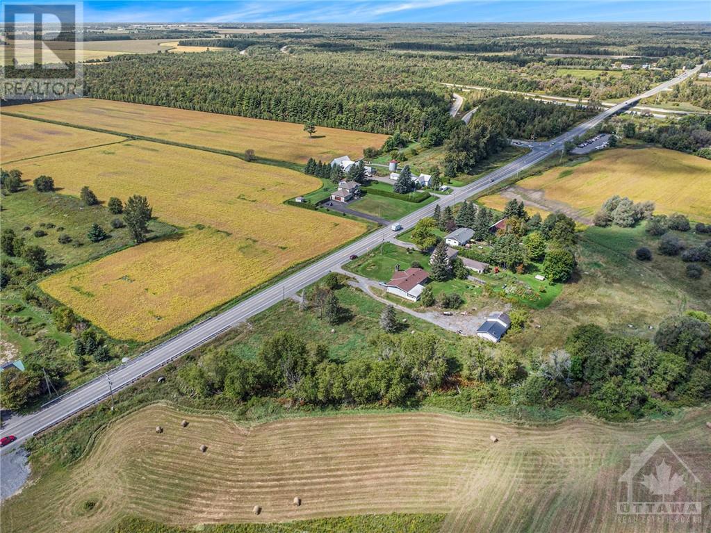 769 Limoges Road, Limoges, Ontario  K0A 2M0 - Photo 8 - 1360588