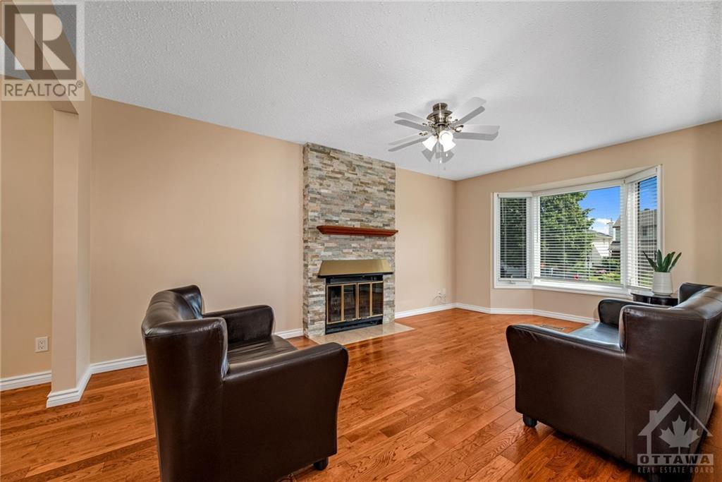 6450 Viseneau Drive, Ottawa, Ontario  K1C 5G9 - Photo 3 - 1360248