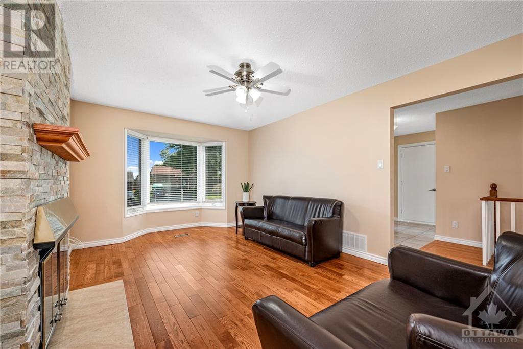 6450 Viseneau Drive, Ottawa, Ontario  K1C 5G9 - Photo 4 - 1360248