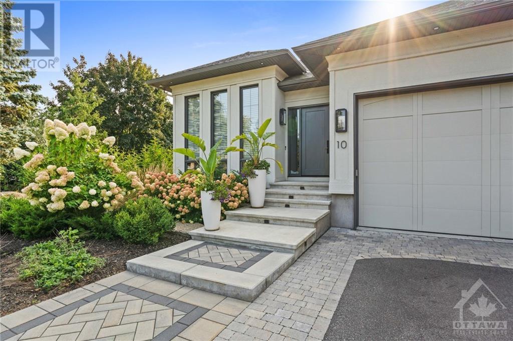10 Leaver Avenue, Ottawa, Ontario  K2E 5P6 - Photo 3 - 1360530