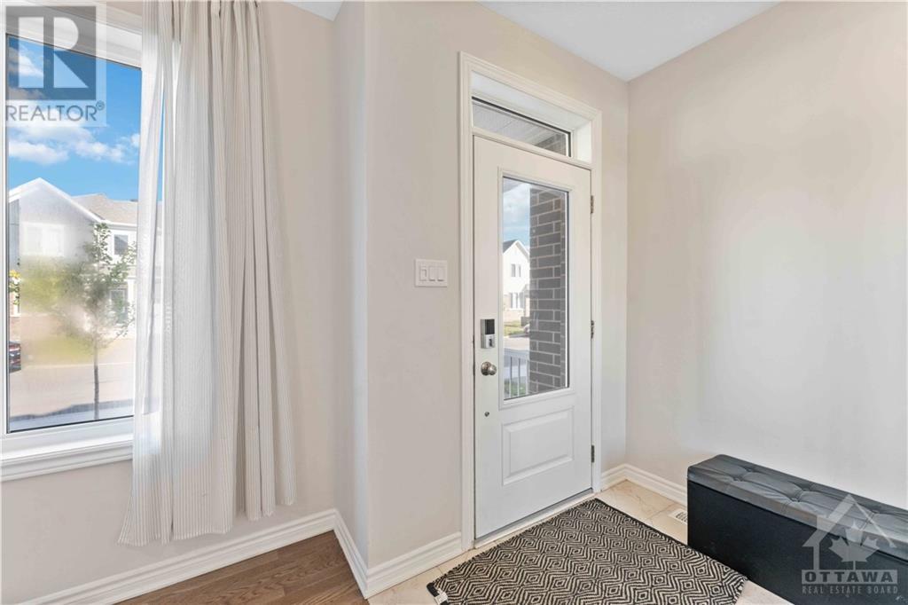 506 Sturnidae Street, Ottawa, Ontario  K2J 6W9 - Photo 3 - 1360253