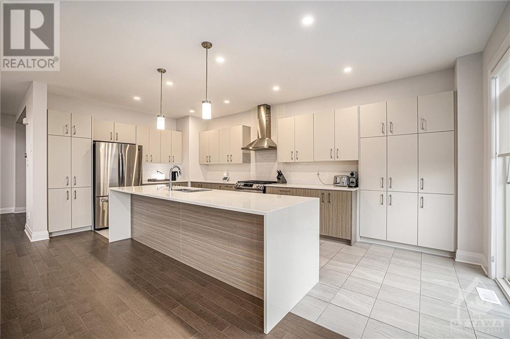 577 Honeylocust Avenue, Stittsville, Ontario  K2V 0L8 - Photo 13 - 1360247