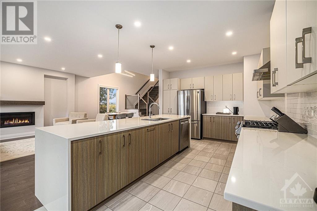 577 Honeylocust Avenue, Stittsville, Ontario  K2V 0L8 - Photo 15 - 1360247