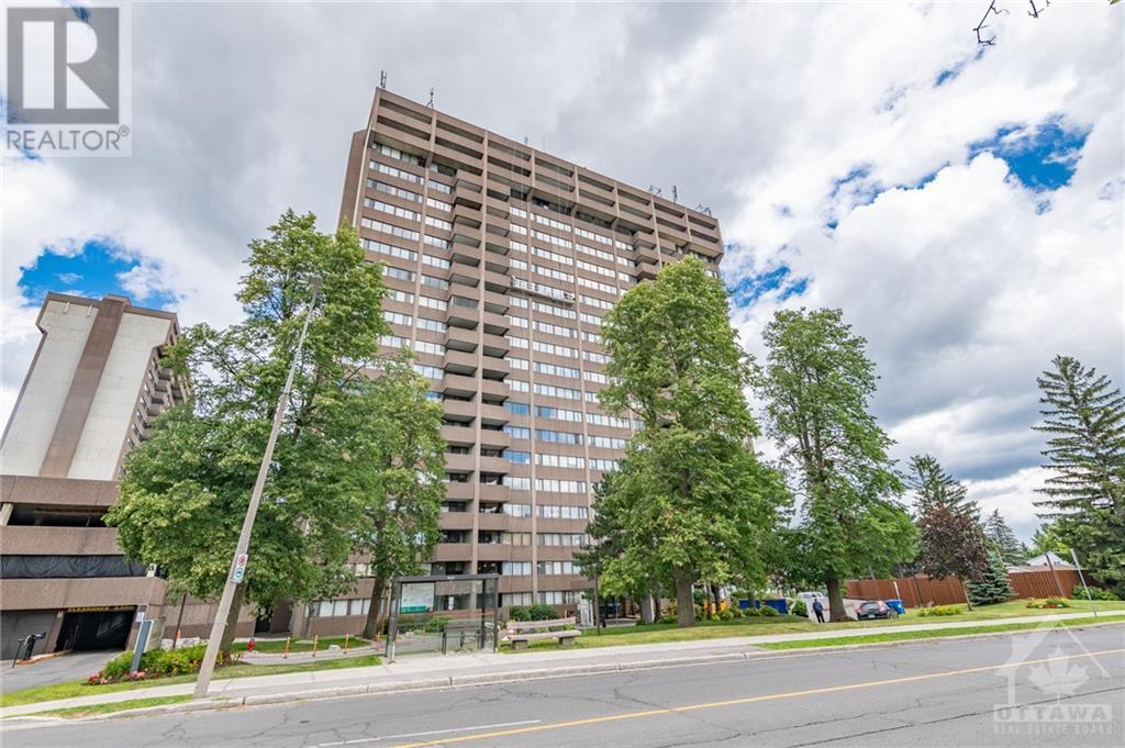1285 Cahill Drive Unit#1704, Ottawa, Ontario  K1V 9P8 - Photo 2 - 1360874