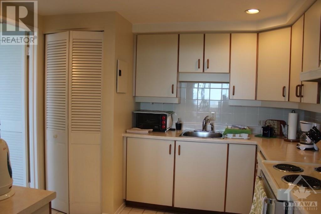 1285 Cahill Drive Unit#1704, Ottawa, Ontario  K1V 9P8 - Photo 6 - 1360874
