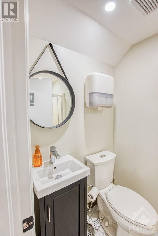 84 Centrepointe Drive, Ottawa, Ontario  K2G 6B1 - Photo 28 - 1358485