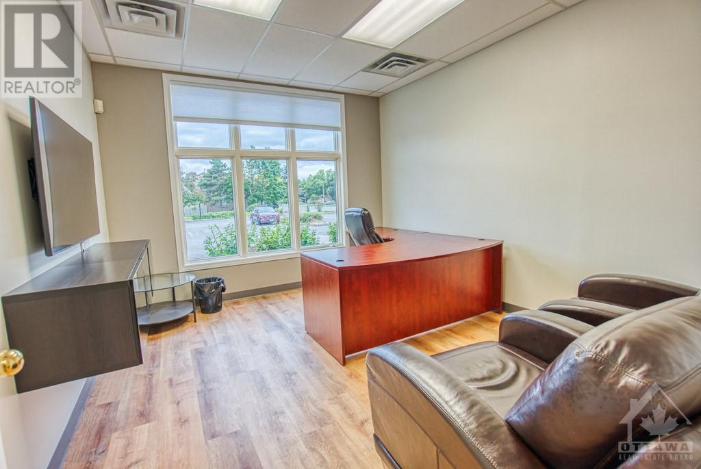 84 Centrepointe Drive, Ottawa, Ontario  K2G 6B1 - Photo 7 - 1358485