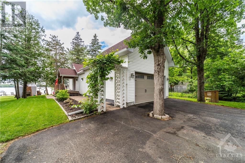 4278 ARMITAGE AVENUE, ottawa, Ontario