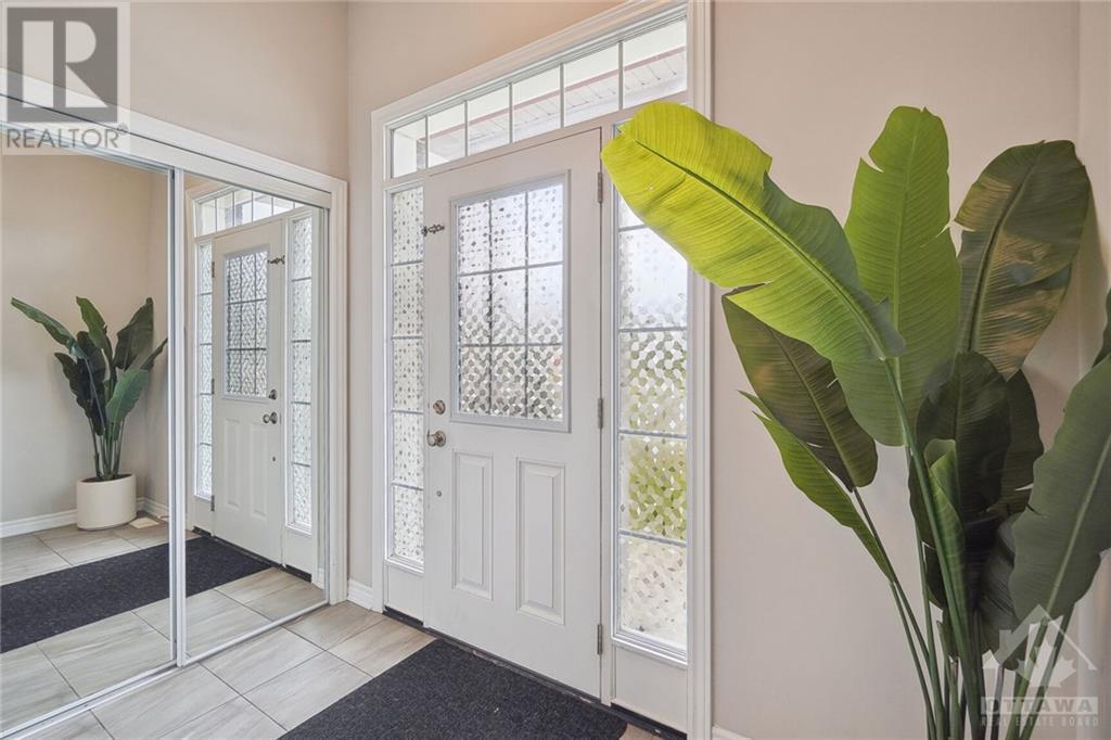 659 Dundonald Drive, Ottawa, Ontario  K2J 6C6 - Photo 4 - 1359651