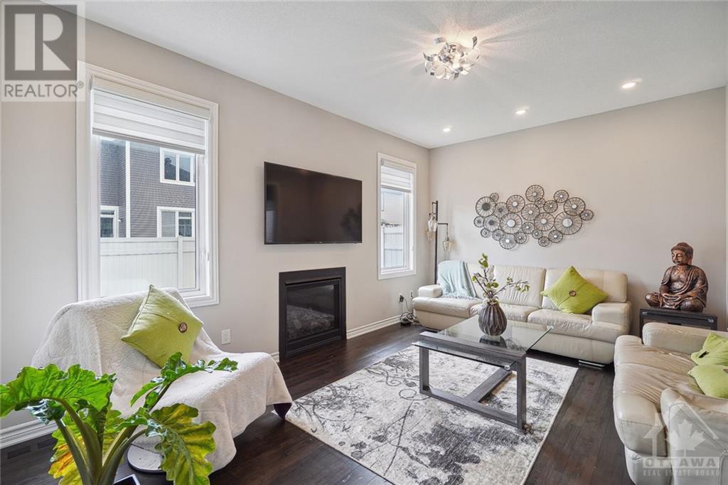 659 Dundonald Drive, Ottawa, Ontario  K2J 6C6 - Photo 5 - 1359651