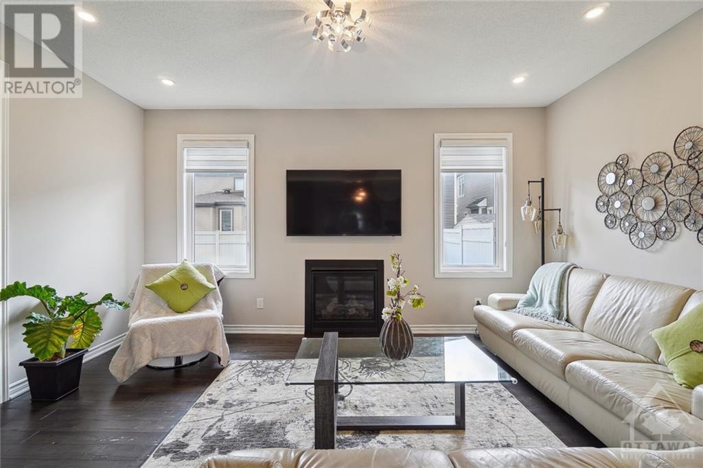 659 Dundonald Drive, Ottawa, Ontario  K2J 6C6 - Photo 7 - 1359651