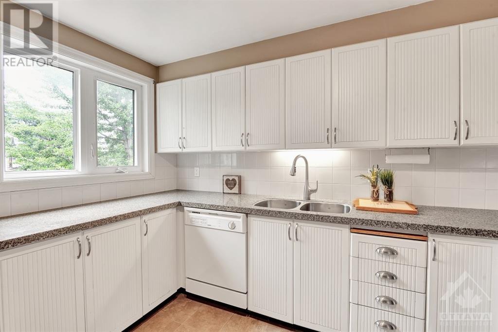 60 Arbordale Crescent, Ottawa, Ontario  K2G 5C9 - Photo 15 - 1361049