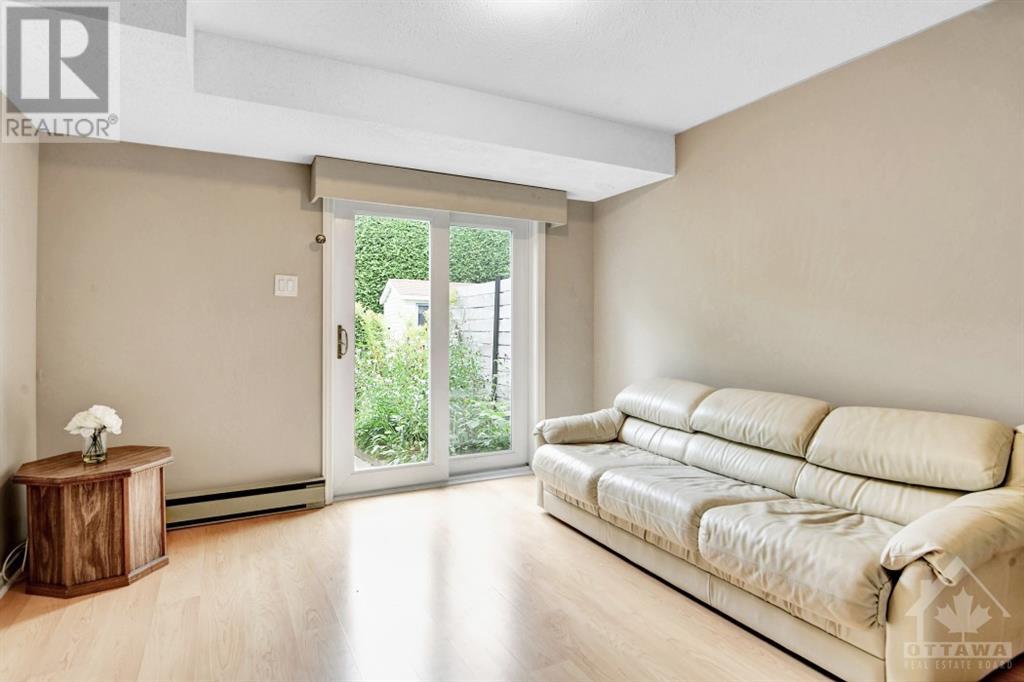 60 Arbordale Crescent, Ottawa, Ontario  K2G 5C9 - Photo 6 - 1361049