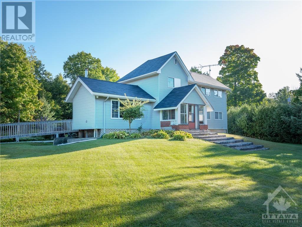 1025 County Rd 44 Road, Kemptville, Ontario  K0G 1J0 - Photo 2 - 1359468