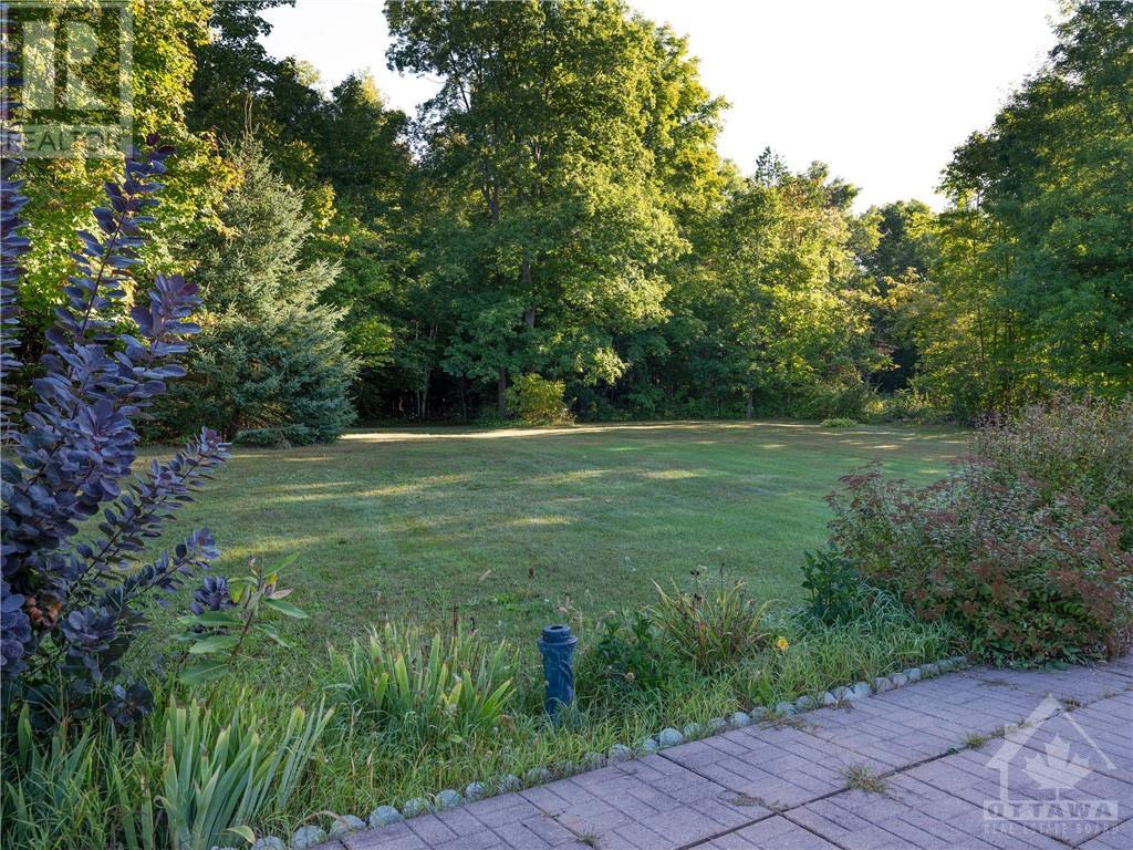 1025 County Rd 44 Road, Kemptville, Ontario  K0G 1J0 - Photo 23 - 1359468