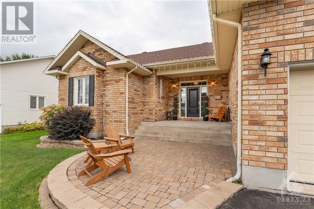 3 Vanessa Circle, Casselman, Ontario  K0A 1M0 - Photo 2 - 1358501
