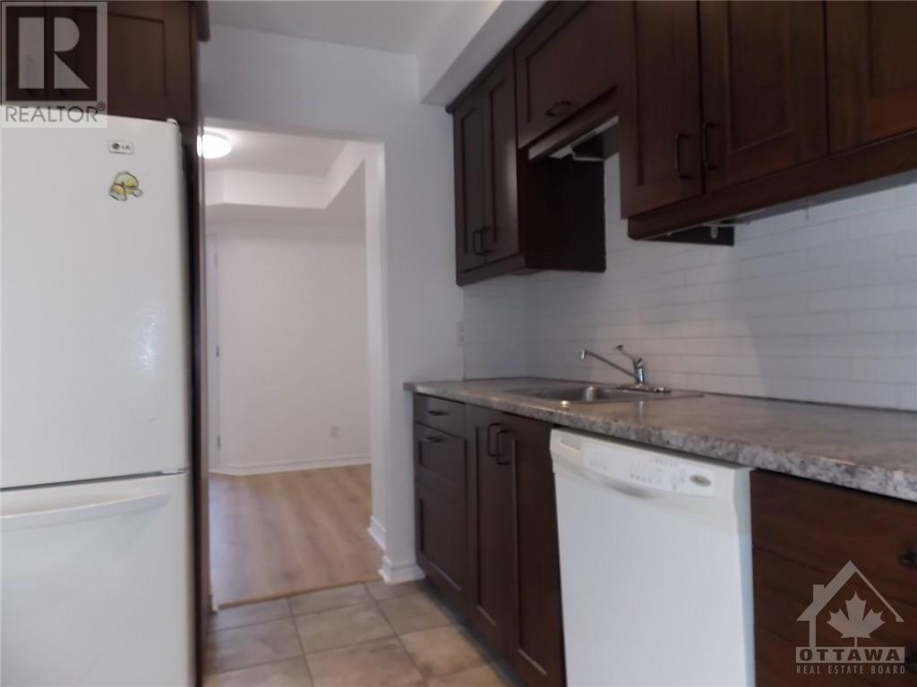 99 Compata Way, Ottawa, Ontario  K1B 4X1 - Photo 9 - 1360819