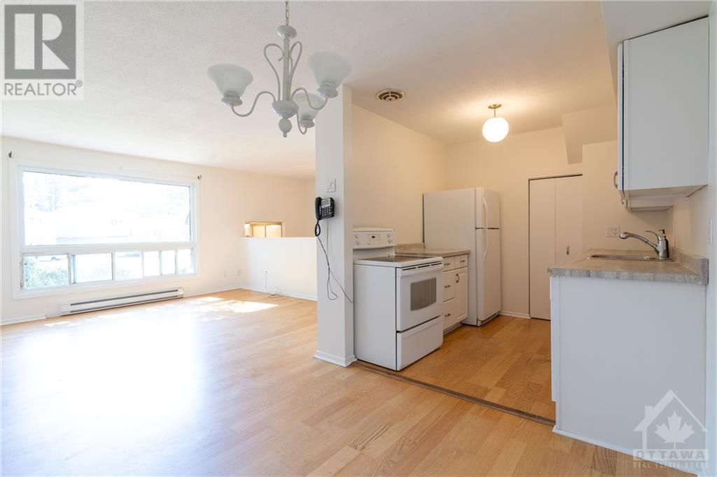 3 Banner Road Unit#e, Ottawa, Ontario  K2H 8T3 - Photo 10 - 1360513