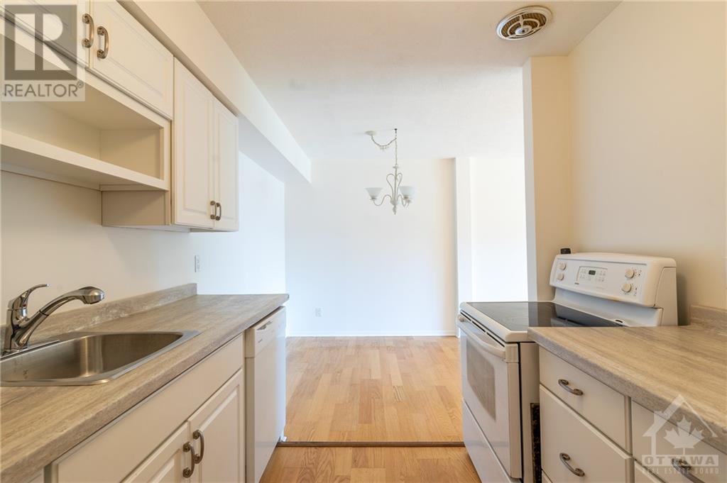 3 Banner Road Unit#e, Ottawa, Ontario  K2H 8T3 - Photo 14 - 1360513