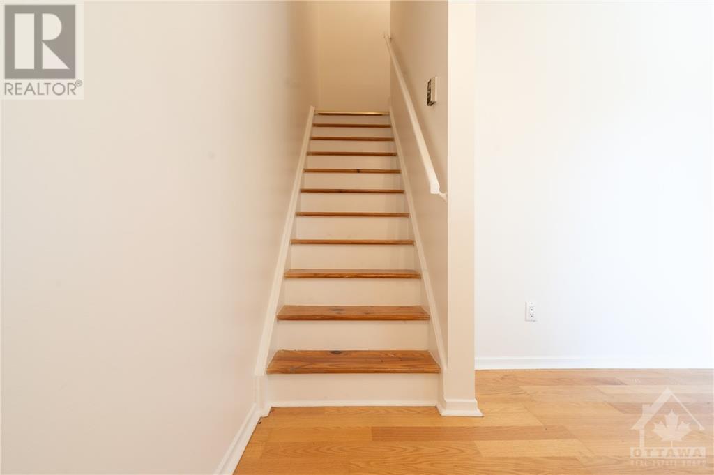3 Banner Road Unit#e, Ottawa, Ontario  K2H 8T3 - Photo 19 - 1360513